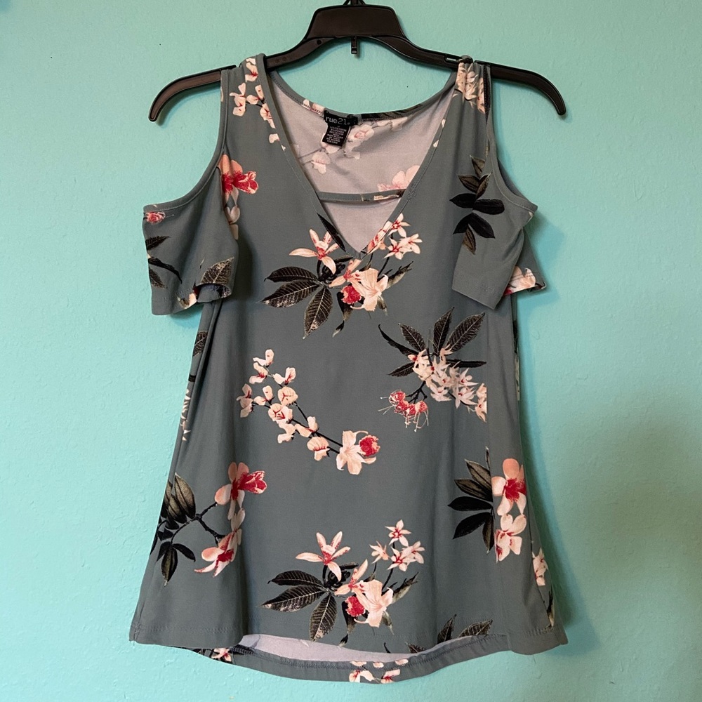 Floral Top from Rue 21